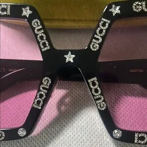 Gucci Green Velvet Belt with Luxurious Plush Finish Gucci | Accessories | Gucci Green Velvet Belt With Luxurious  main image 3